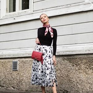 Chicwish Black and White Floral Midi Skirt